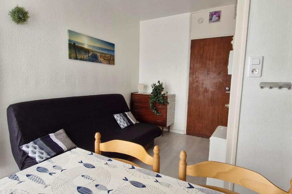 Studio 30M Plage - Marina 5 - 31 Allee Des Pinons - 1-1 Saint-Jean-de-Monts Buitenkant foto